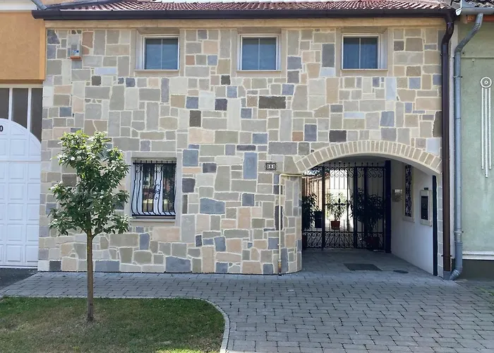 foto di Appartamento Klapka Provance Apartman Kaposvár