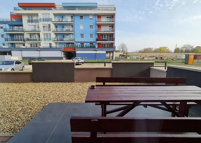 Фото Апартаменты Aqua Apartman 2 Тисауйварош