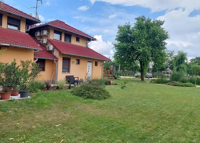 Cserke Apartmanhaz Cserkeszőlő 사진