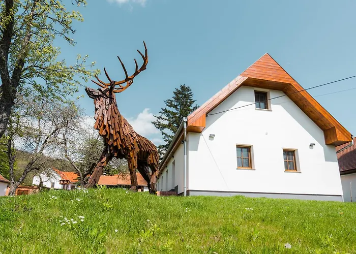 Glashuette Kisujbanya Vadaszhaz Hosszuheteny photo