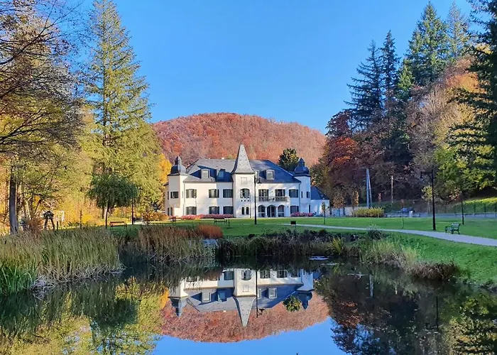 foto di Újhuta Kastélyszálló Háromhuta