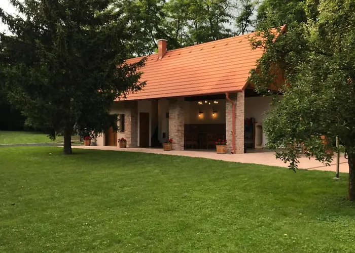 Gyoepszer Gyoengye Vendeghaz Apartment Egyhazasradoc photo