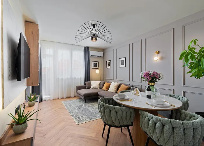 Anima Home Apartman 塔塔照片