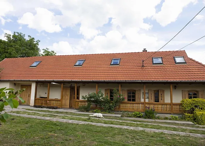 fotos do Jégmadár Vendégház Varbó