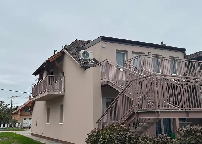 Napfeny Apartman Marcali photo
