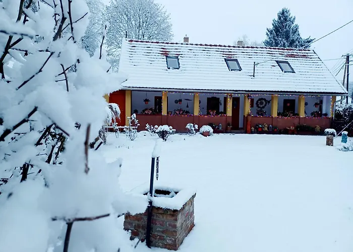 BodonyTulipan Haz公寓照片