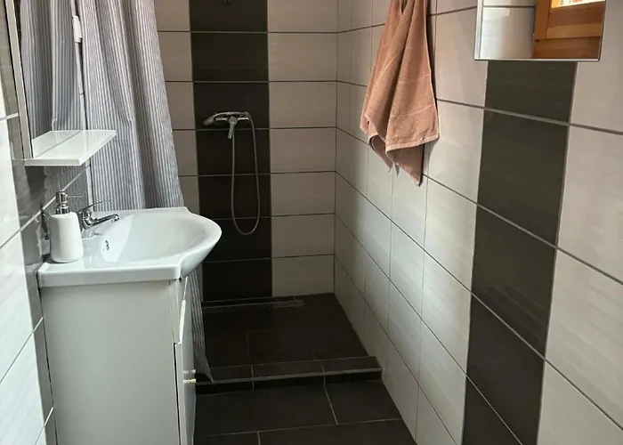 Фото Gosztola Apartman Hidegseg