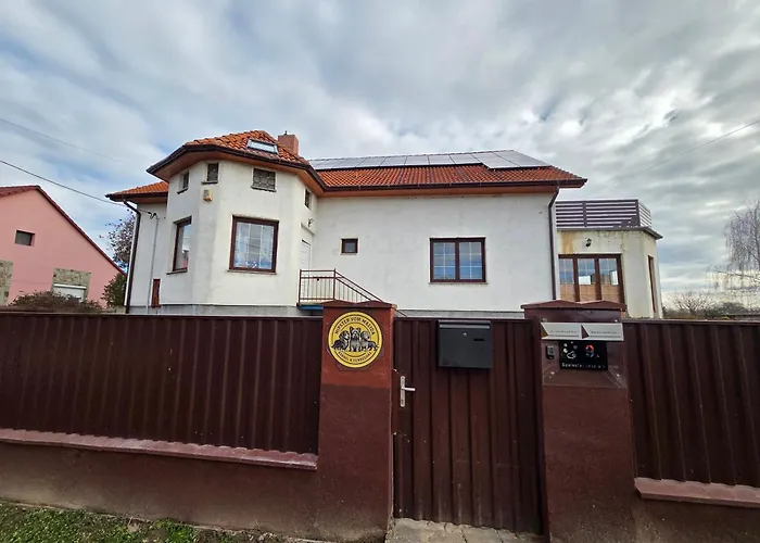 Hipster Vom Malida Kennel & Vendeghaz Apartment Uraiujfalu  photo