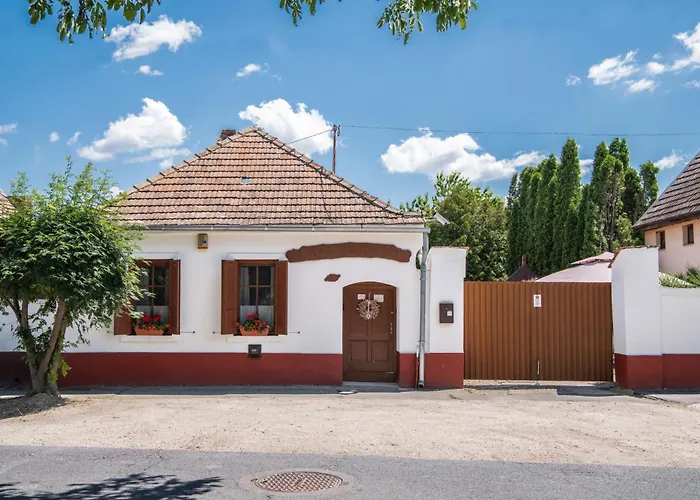 Authentic Country House With Large Garden Celldömölk fotorgafie