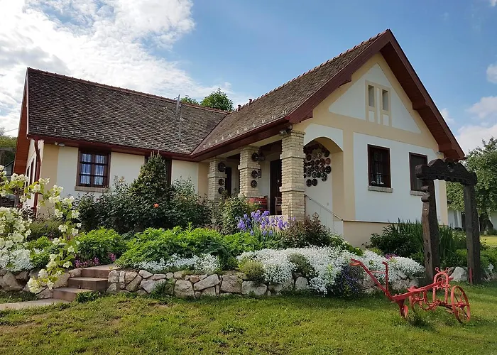 Decsi-Hegyi Apartman Hotel photo
