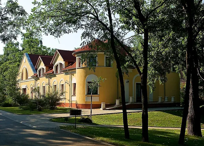 Gereby Kuria Hotel Es Lovasudvar Lajosmizse photo