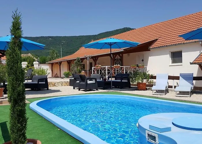 Happy Holiday Home Kovagoszolos photo