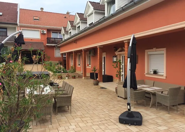 Csillag Panzio Hotel Vac photo