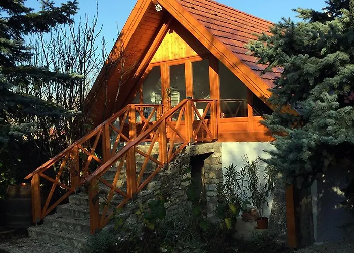 Benedek Szolobirtok Es Vendeghaz Hotel Monoszlo photo