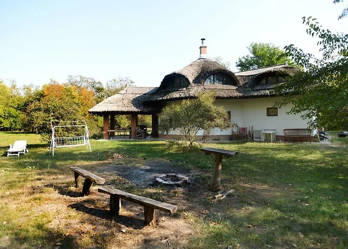 Hideout Homestead On The Riverside Fishing&Hunting Mezotur photo